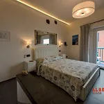 Alberta 4*
