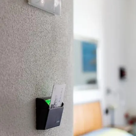 Alberta Πανσιόν