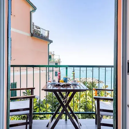 Alberta Guest house 4*
